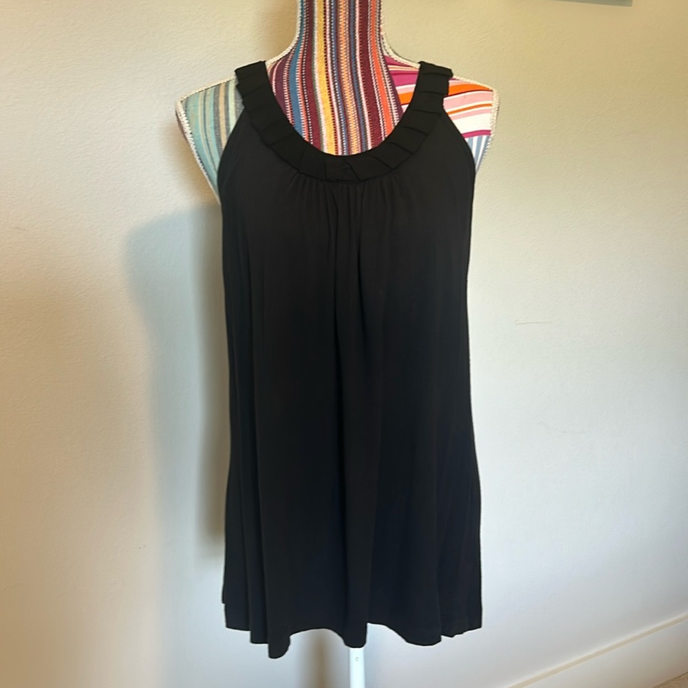 Dana Buchman Black Sleeveless Top